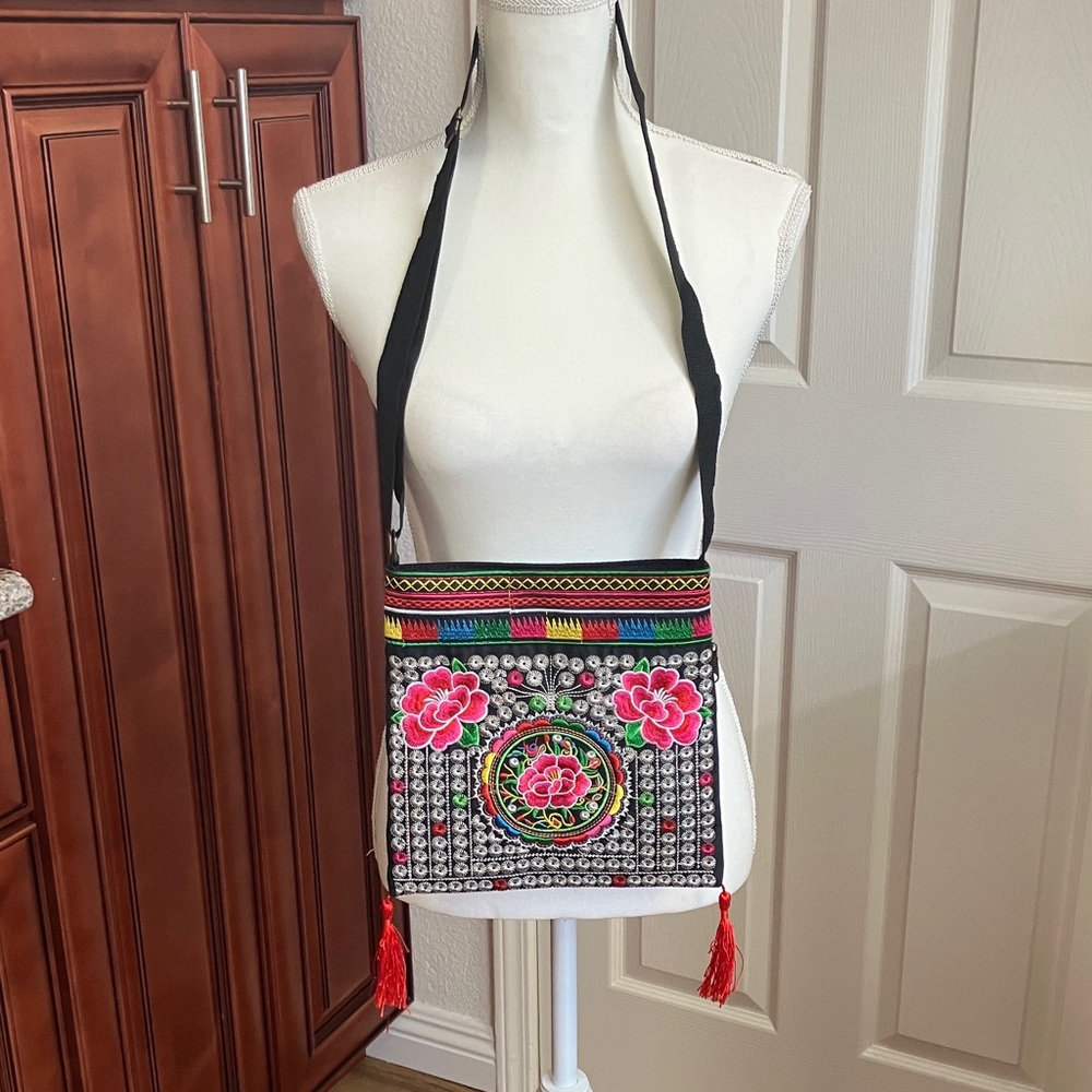 Y2k Artesian ethnic hippie Floral boho Embroidered Crossbody Bag 2 pockets